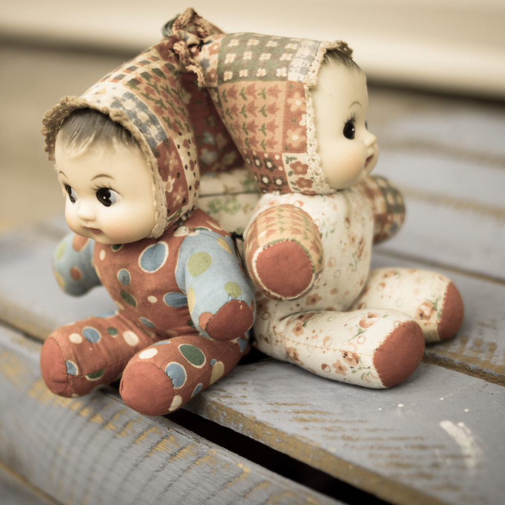 old-dolls-puppets-toys